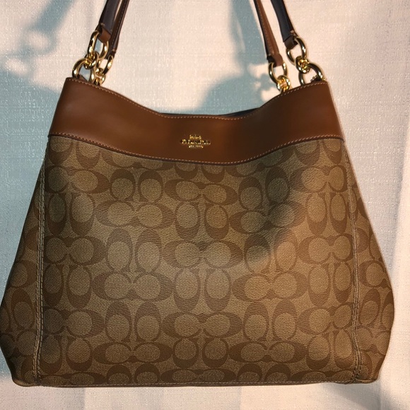 Coach Handbag - Picture 2 of 2